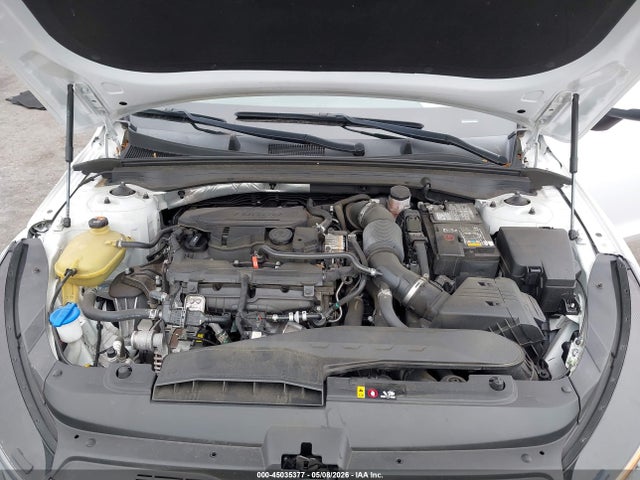 Kia K5 Lxs