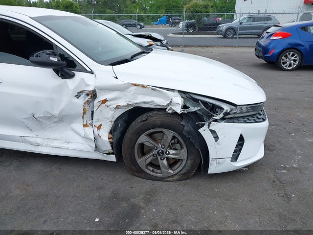Kia K5 Lxs