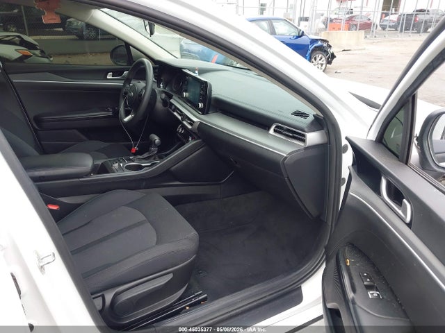 Kia K5 Lxs