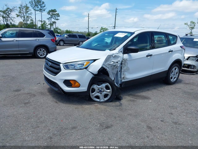 Ford Escape S