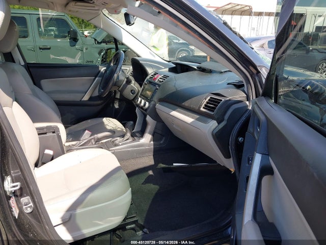 Subaru Forester 2.5i Touring