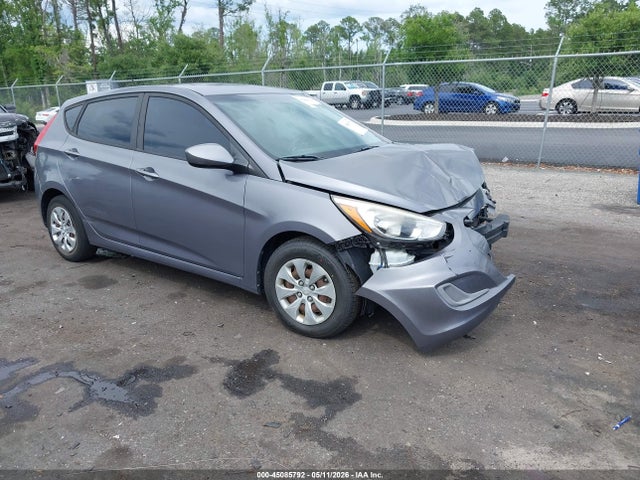 Salvage Hyundai ACCENT Image