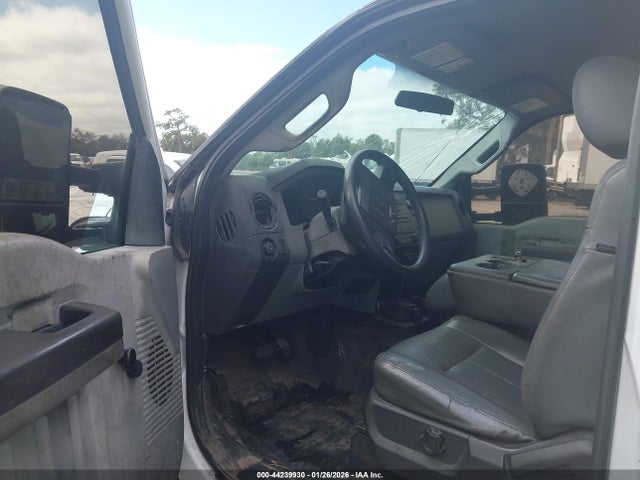Ford F-450 Xl