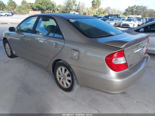 Toyota Camry Xle