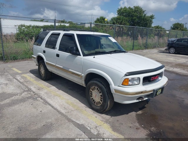 Salvage GMC Jimmy Image