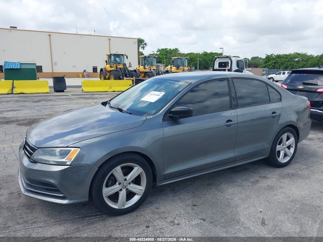Volkswagen Jetta 1.4t S