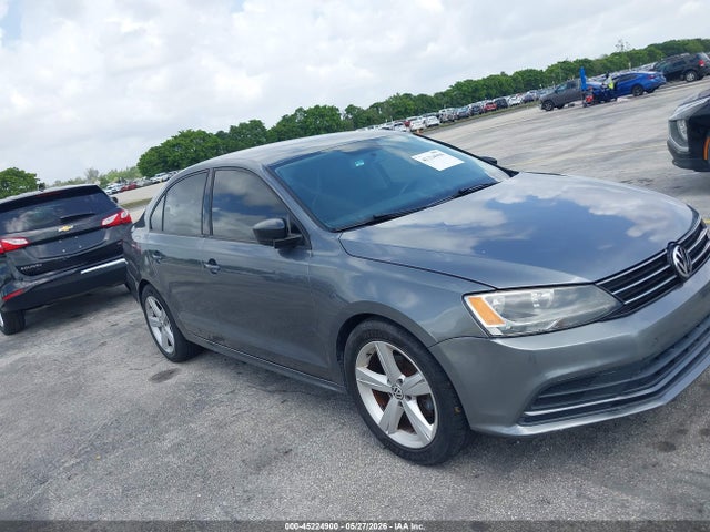 Volkswagen Jetta 1.4t S