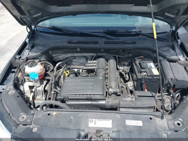 Volkswagen Jetta 1.4t S