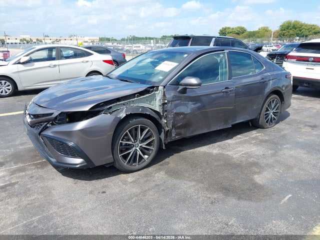 Toyota Camry Se