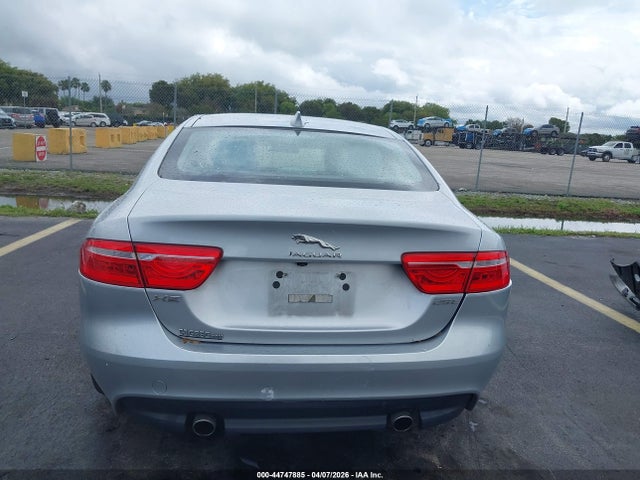 Jaguar XE 25t
