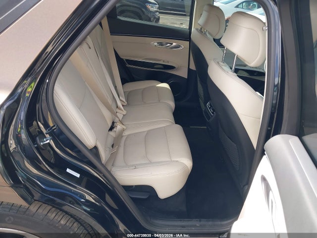 Genesis GV70 2.5t