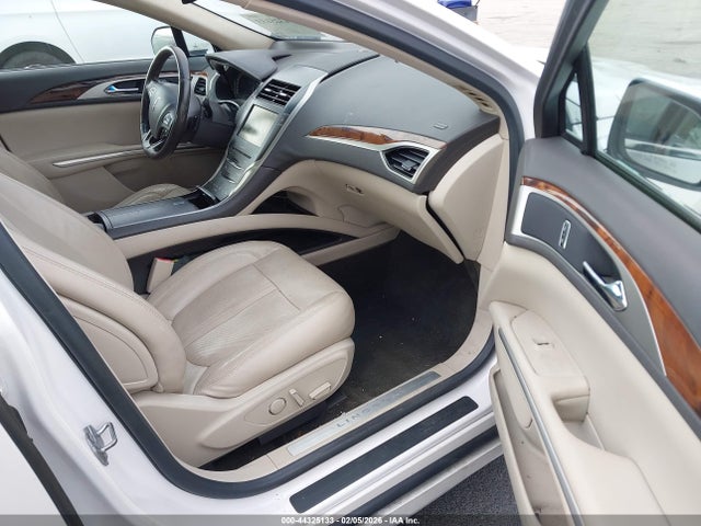 Lincoln MKZ