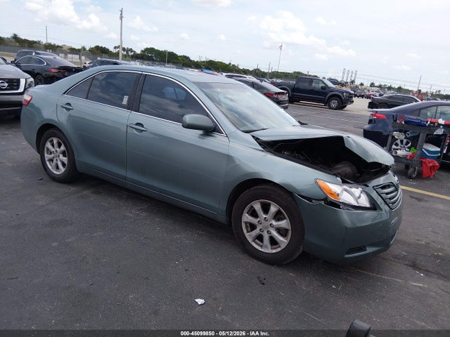 Salvage Toyota Camry Image