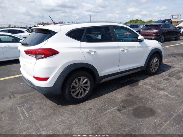 Hyundai TUCSON Se