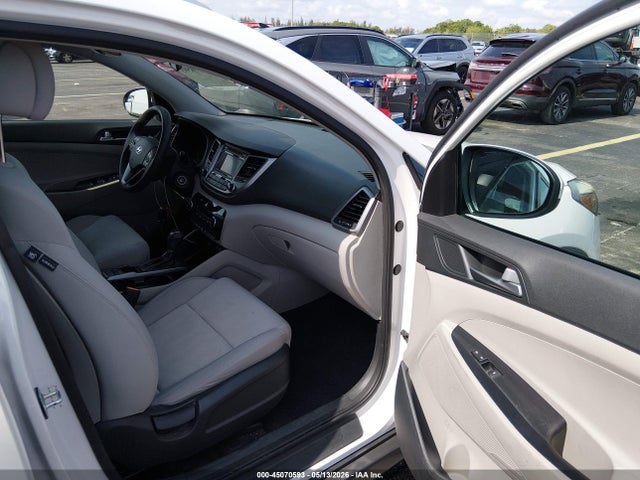 Hyundai TUCSON Se
