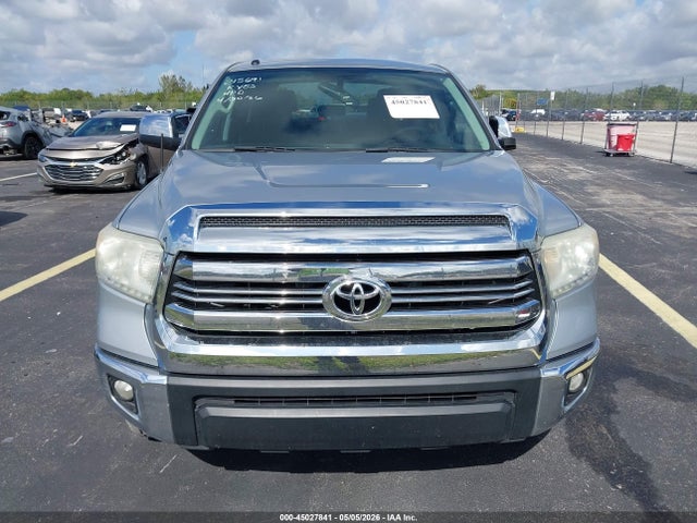 Toyota Tundra Sr5 5.7l V8