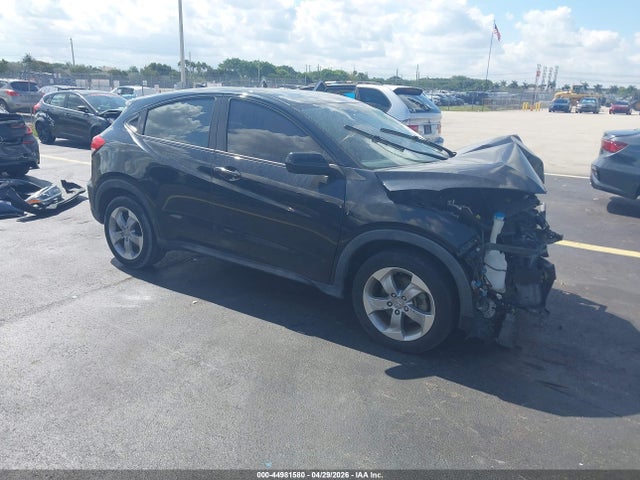 Salvage Honda HR-V Image