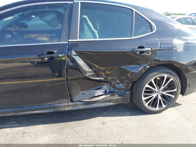 Toyota Camry Se