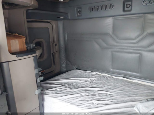 Freightliner Cascadia 125