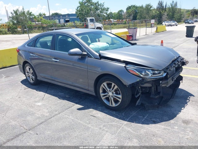 Salvage Hyundai SONATA Image
