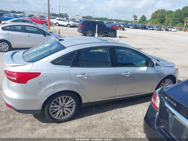 Ford Focus Titanium