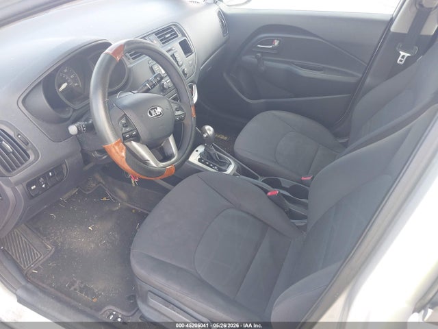 Kia Rio Lx