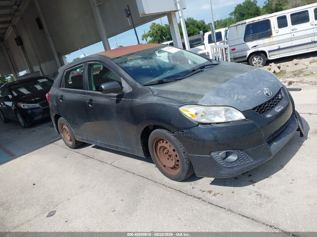 Salvage Toyota Matrix Image