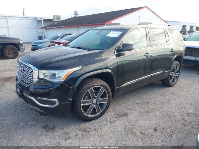 GMC Acadia Denali
