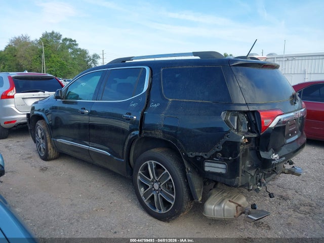 GMC Acadia Denali