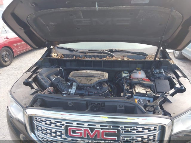 GMC Acadia Denali