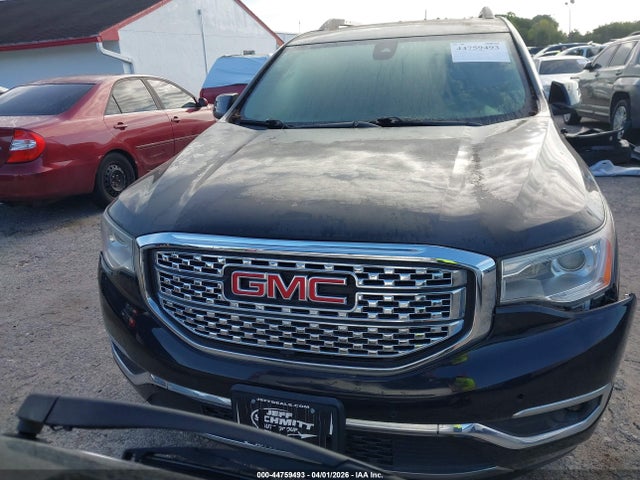 GMC Acadia Denali