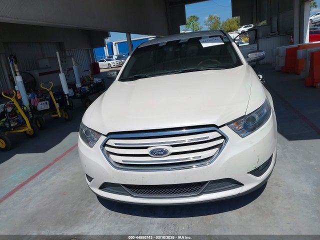 Ford Taurus Limited
