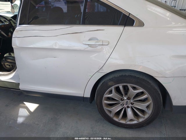 Ford Taurus Limited