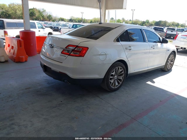 Ford Taurus Limited