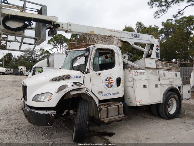 Freightliner M2 106