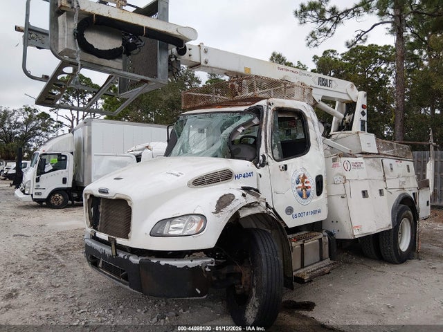 Freightliner M2 106