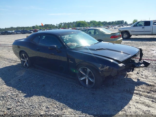 Salvage Dodge Challenger Image