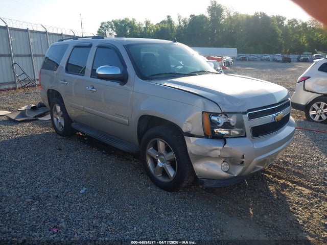 Salvage Chevrolet Tahoe Image