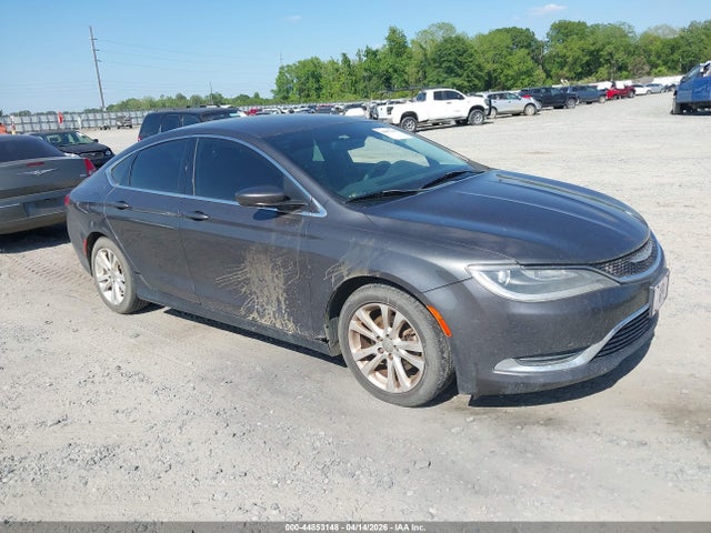Salvage Chrysler 200 Image