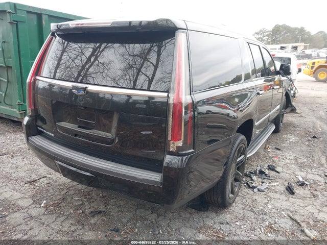 Cadillac Escalade Luxury