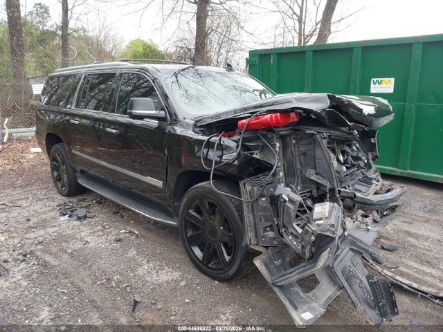 Salvage Cadillac Escalade Image