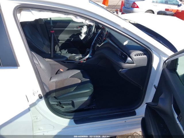 Toyota Camry Se