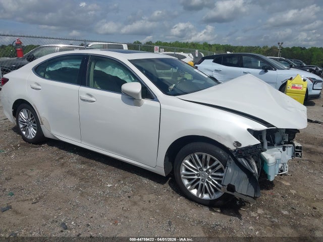 Salvage Lexus Es Image