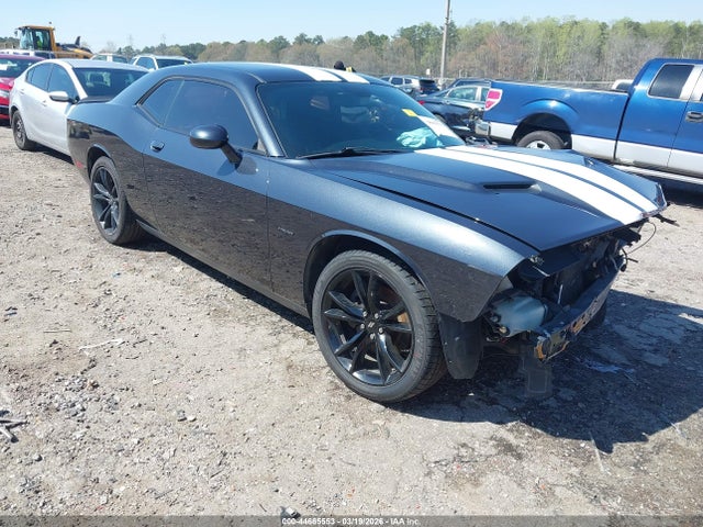 Salvage Dodge Challenger Image
