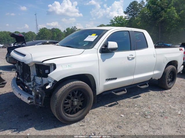 Toyota Tundra Sr5