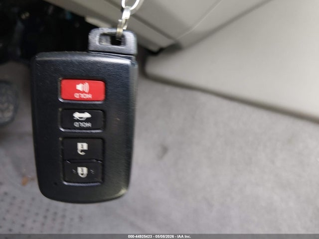 Toyota Camry Xle