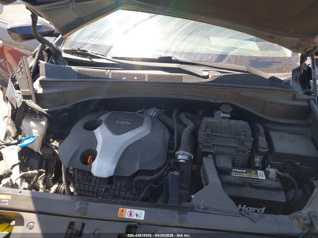 Hyundai SANTA FE Sport 2.0t