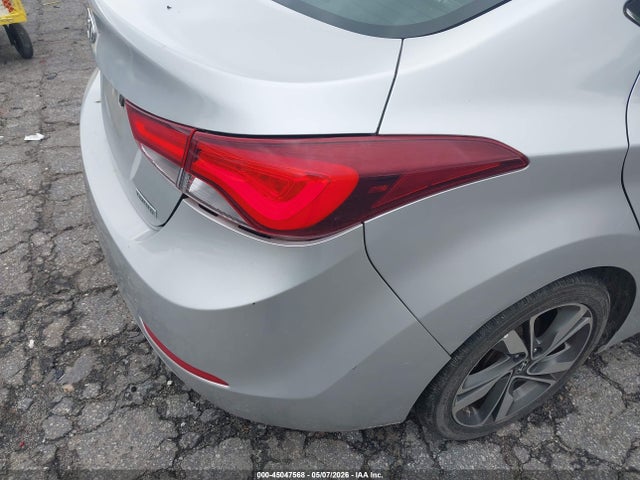 Hyundai ELANTRA Limited
