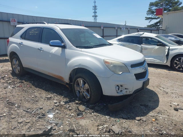 Salvage Chevrolet Equinox Image