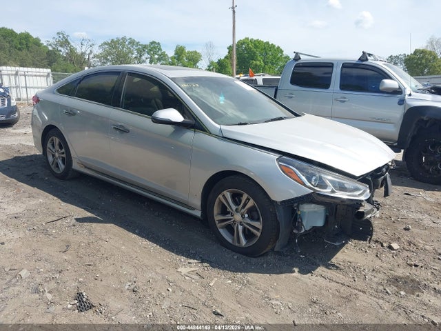 Salvage Hyundai SONATA Image